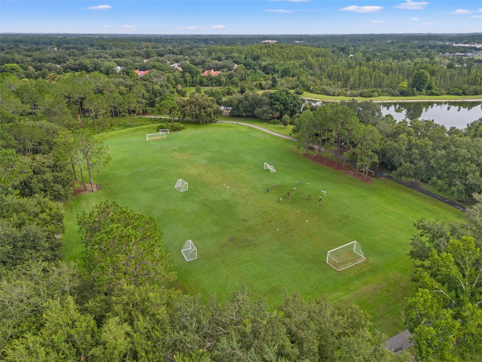 HUNTERS GREEN - Residential