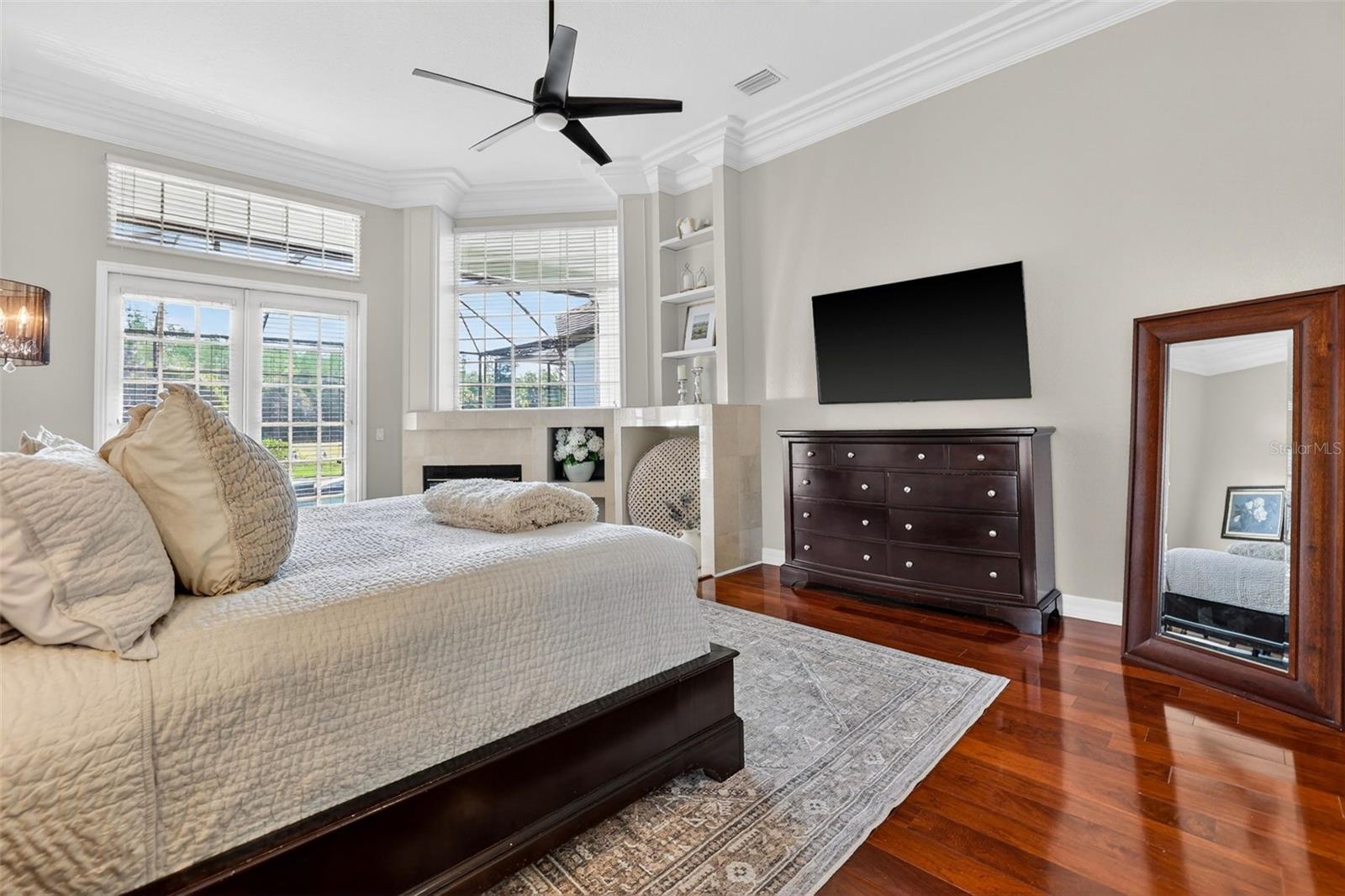 HUNTERS GREEN - Residential