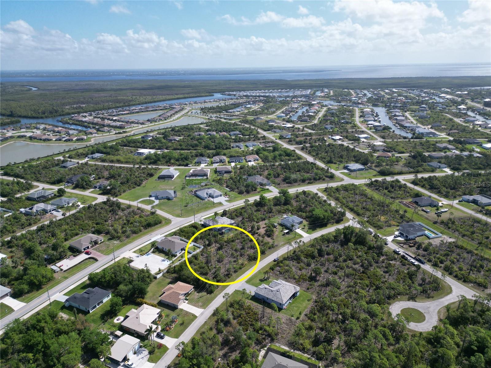 PORT CHARLOTTE SEC 093 - Land