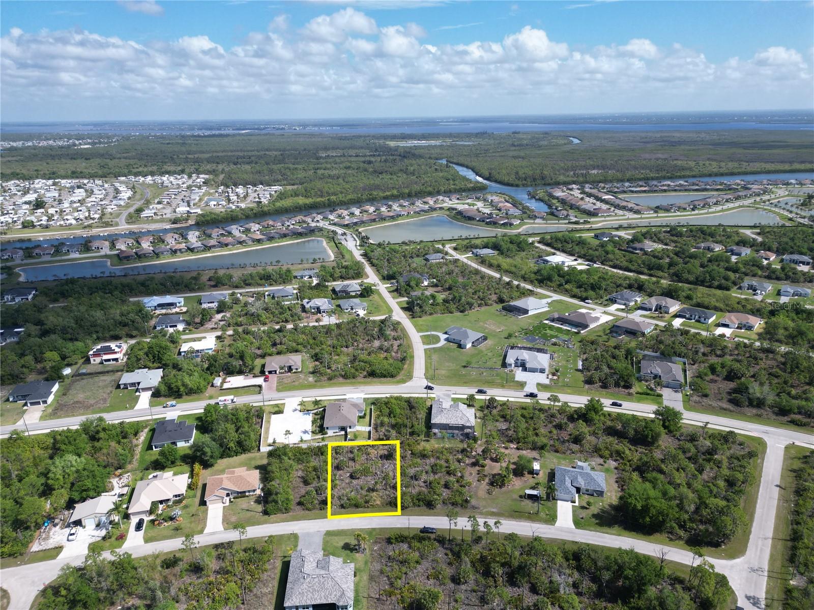 PORT CHARLOTTE SEC 093 - Land