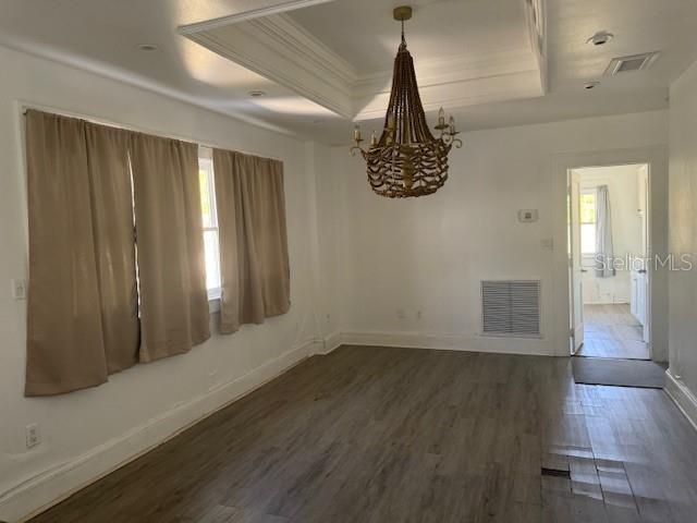 BAY ISLAND - Residential