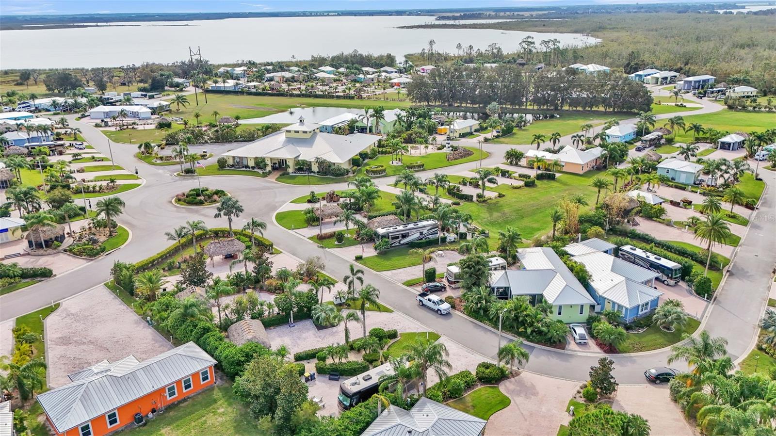 BAY LAKE RESIDENCE - Land