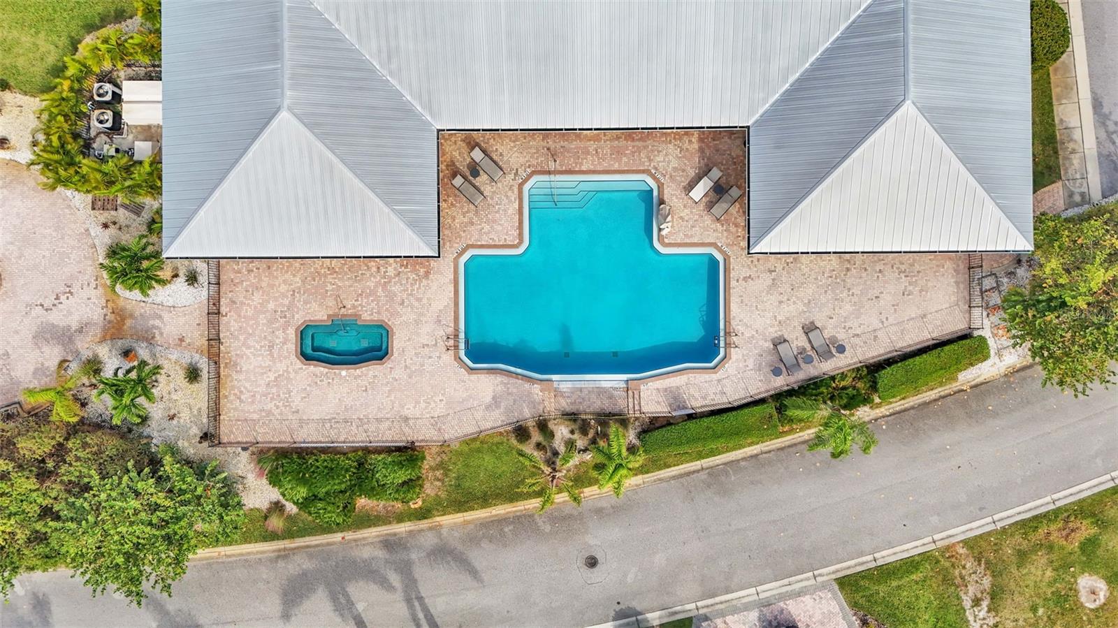 BAY LAKE RESIDENCE - Land