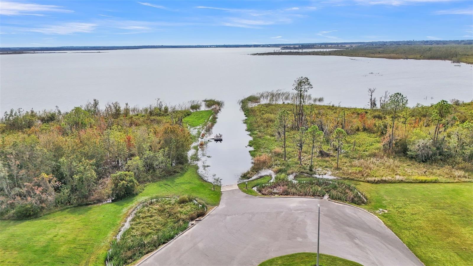 BAY LAKE RESIDENCE - Land
