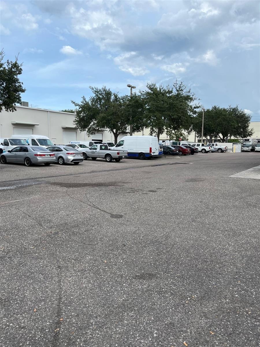 AIRPORT INDUST PK/ORLANDO - Commercial Lease