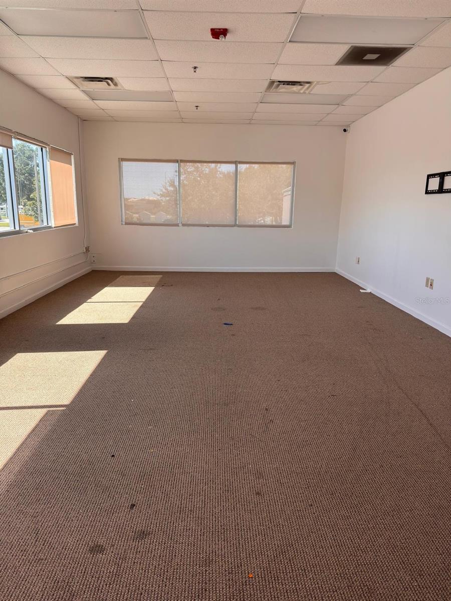 AIRPORT INDUST PK/ORLANDO - Commercial Lease