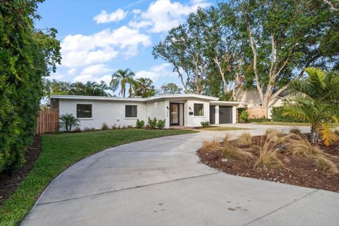 A home in BELLEAIR