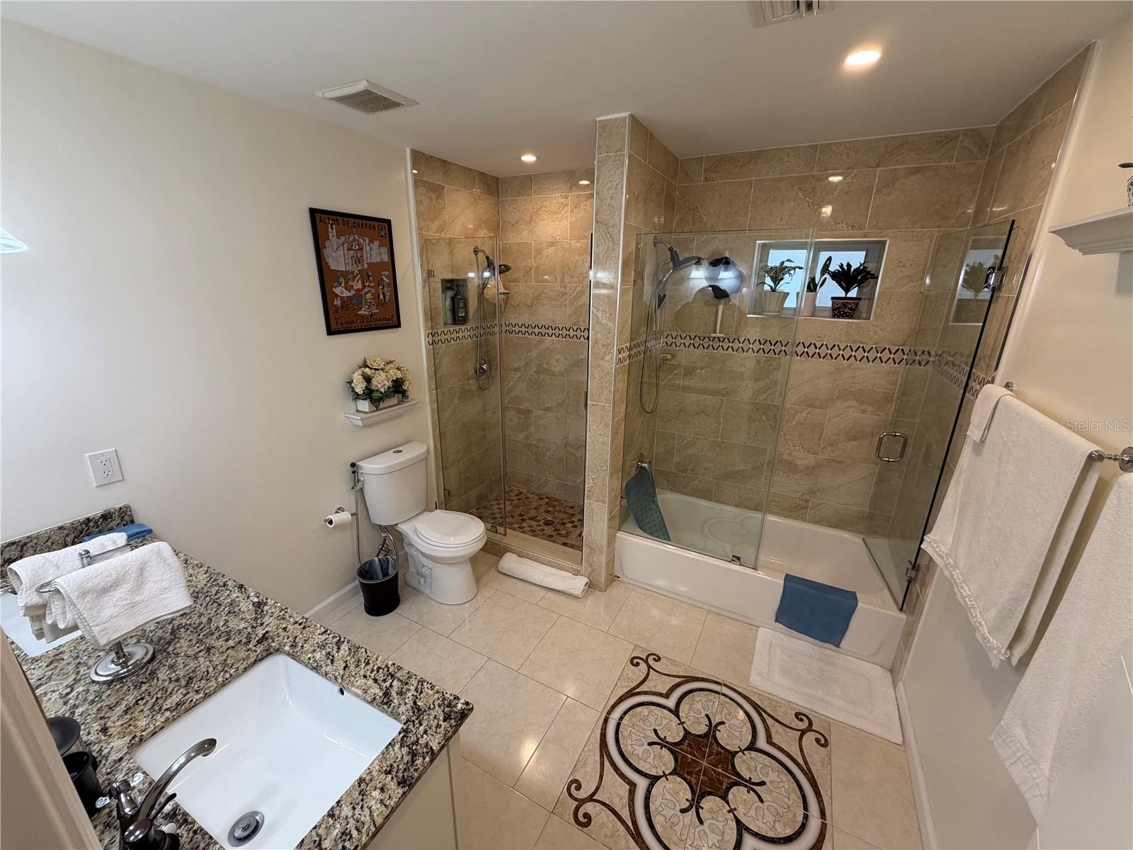 DURHAM VILLAGE - Residential