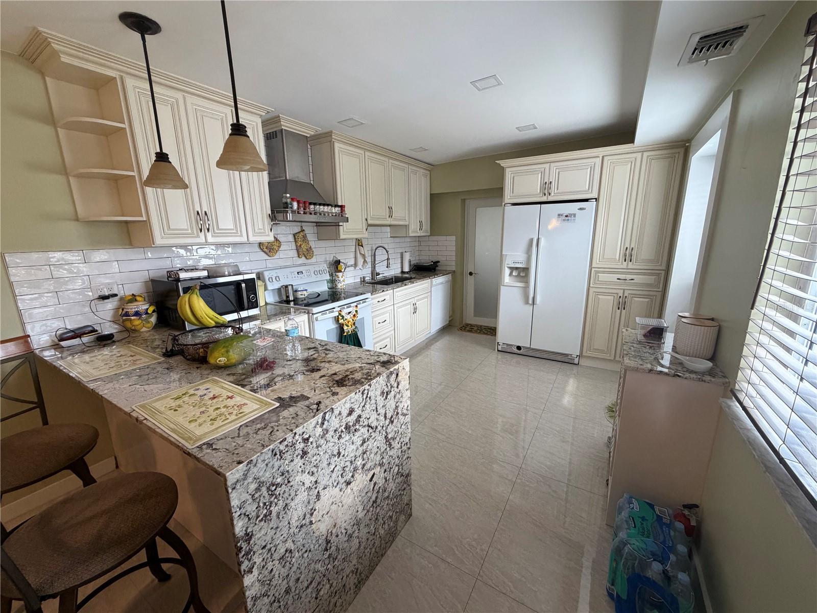 DURHAM VILLAGE - Residential