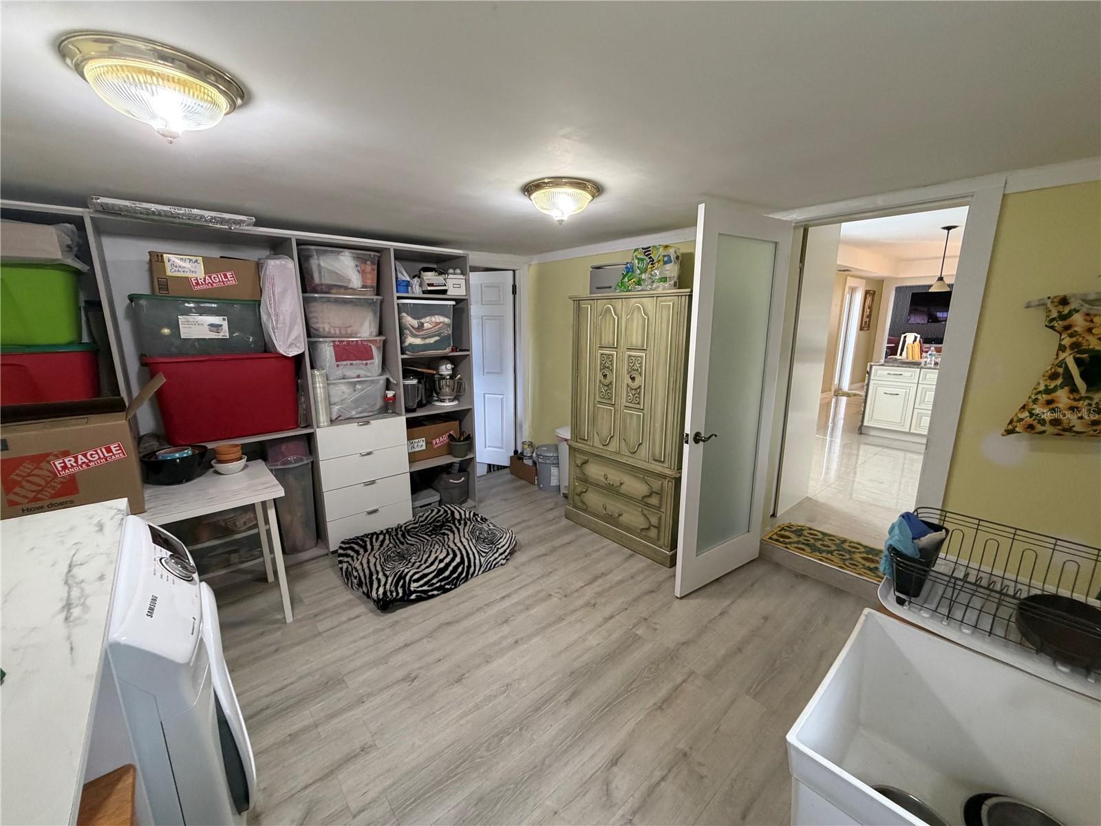 DURHAM VILLAGE - Residential