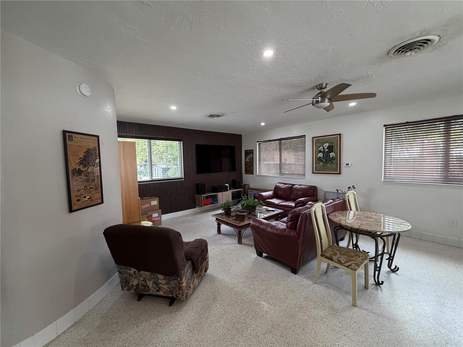 DURHAM VILLAGE - Residential