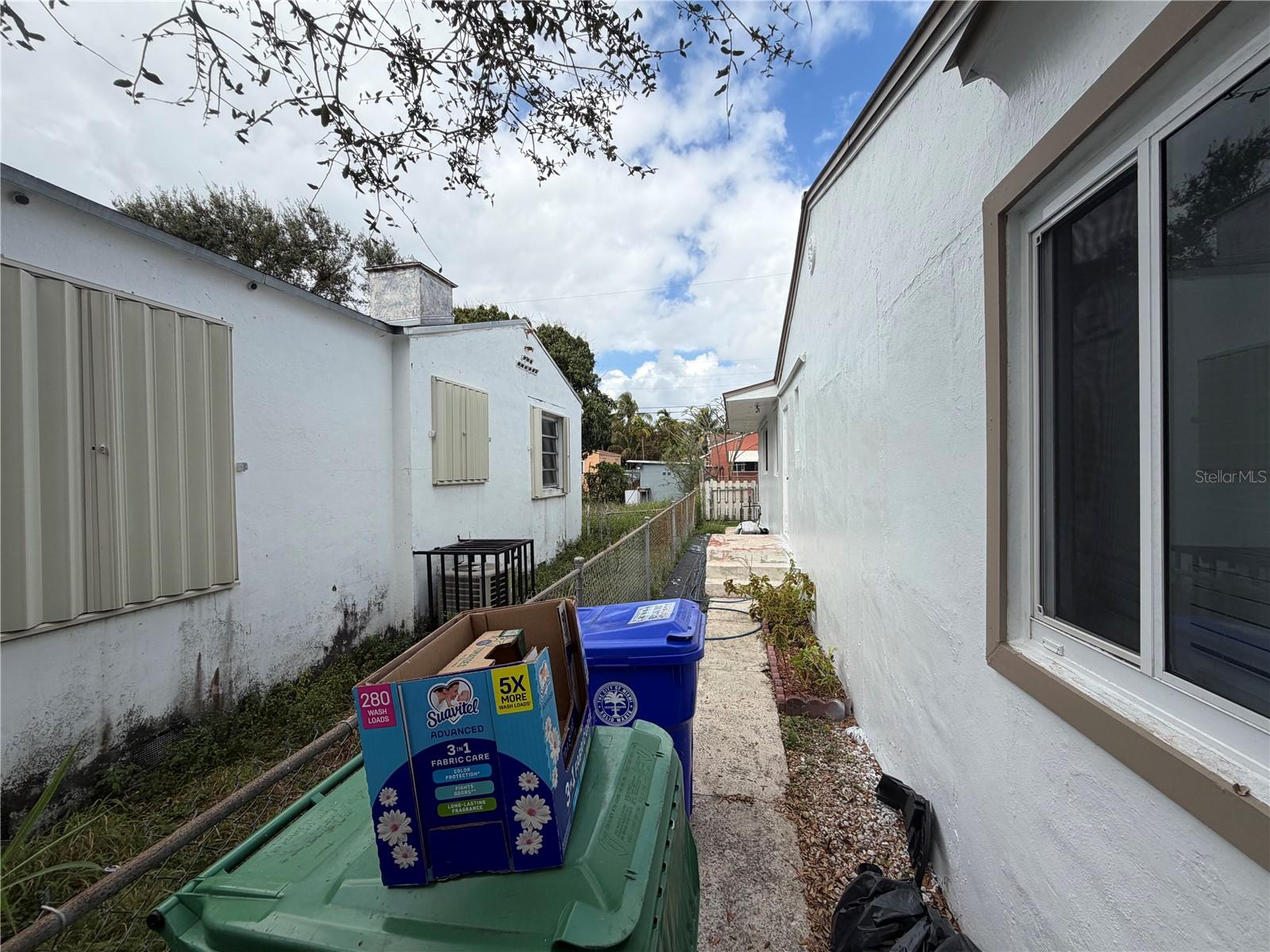 DURHAM VILLAGE - Residential