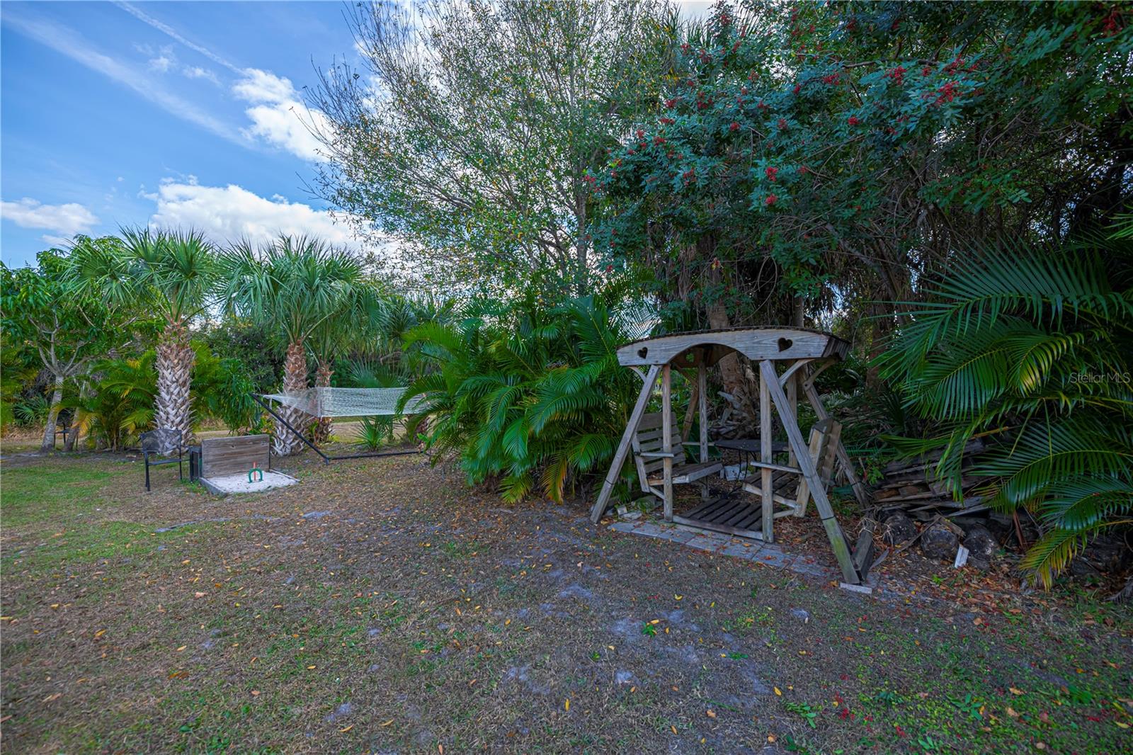 PUNTA GORDA ISLES SEC 20 - Residential