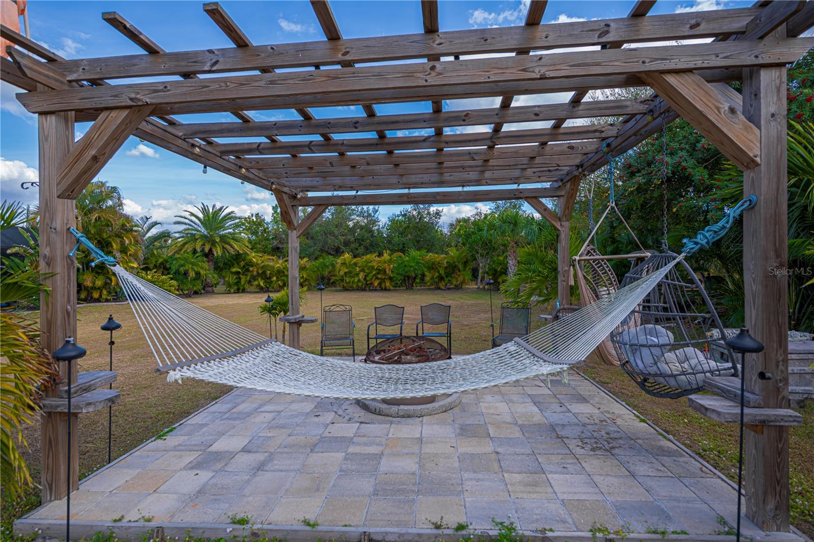 PUNTA GORDA ISLES SEC 20 - Residential