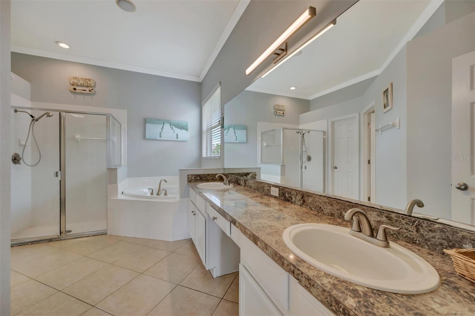 SABAL HARBOUR PH IV - Residential Lease