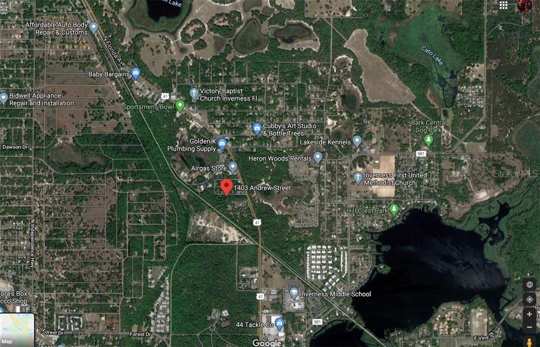 industrial vacant lot, nice strategic area, many exposures, open your business now, as-is