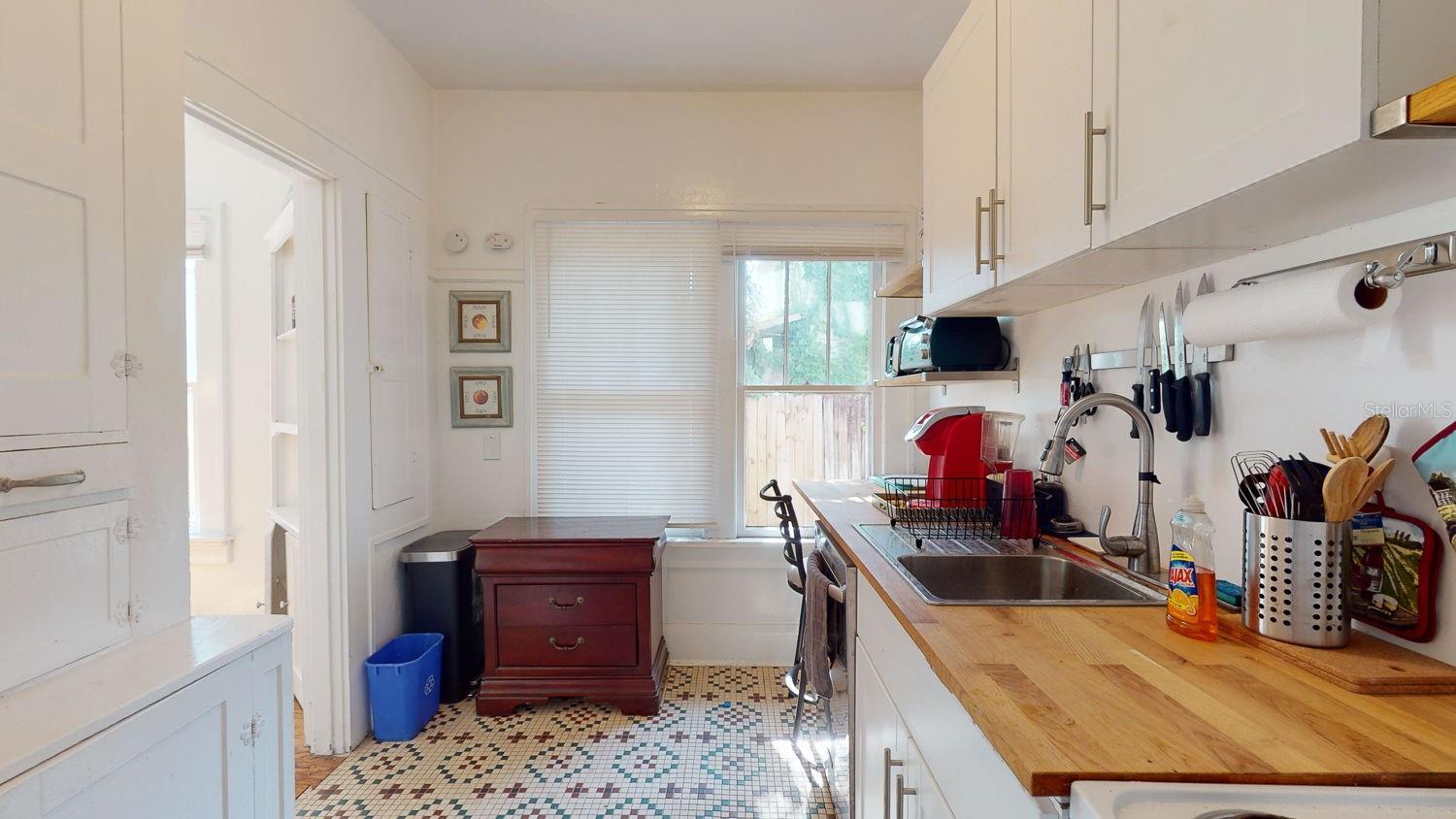 BOONES REV SUB - Residential Income