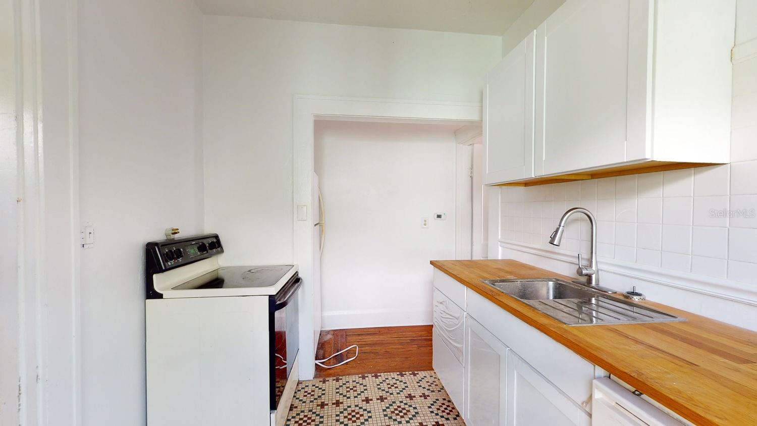 BOONES REV SUB - Residential Income