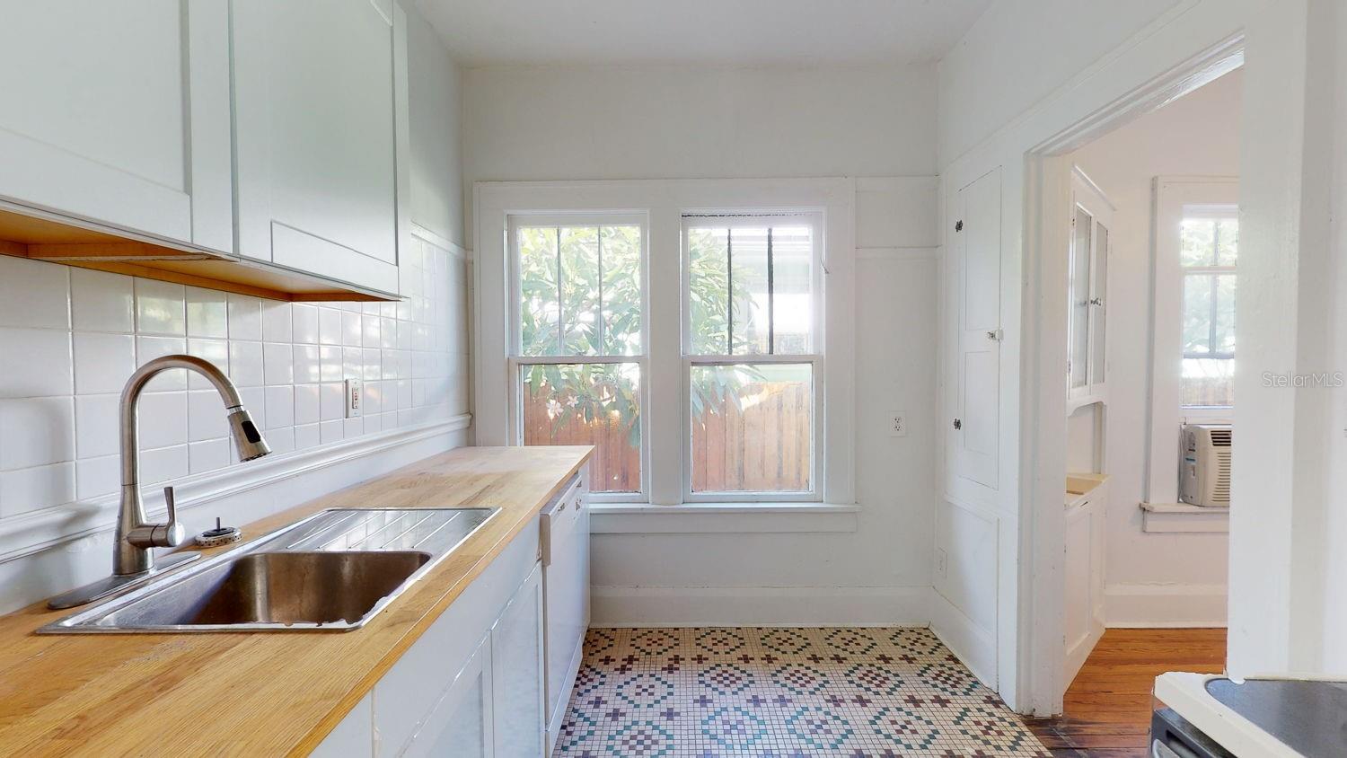 BOONES REV SUB - Residential Income