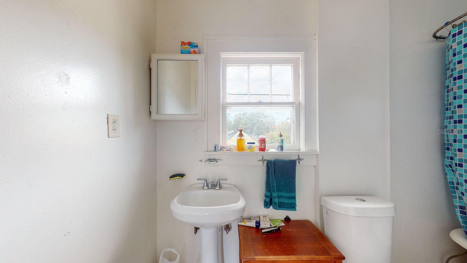 BOONES REV SUB - Residential Income