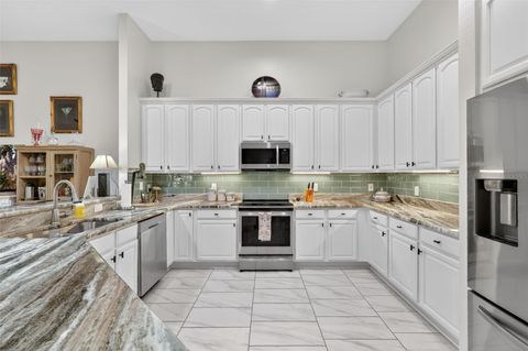 Tiny photo for 1760 Edgewater Drive, Mount Dora, FL 32757 (MLS # G5111131)