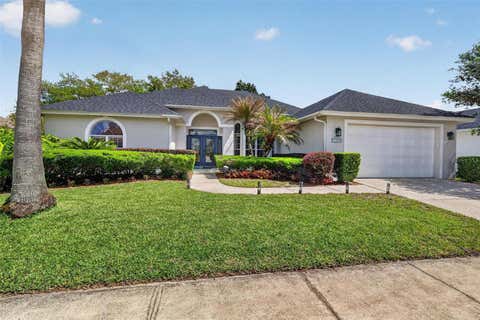 Tiny photo for 1760 Edgewater Drive, Mount Dora, FL 32757 (MLS # G5111131)