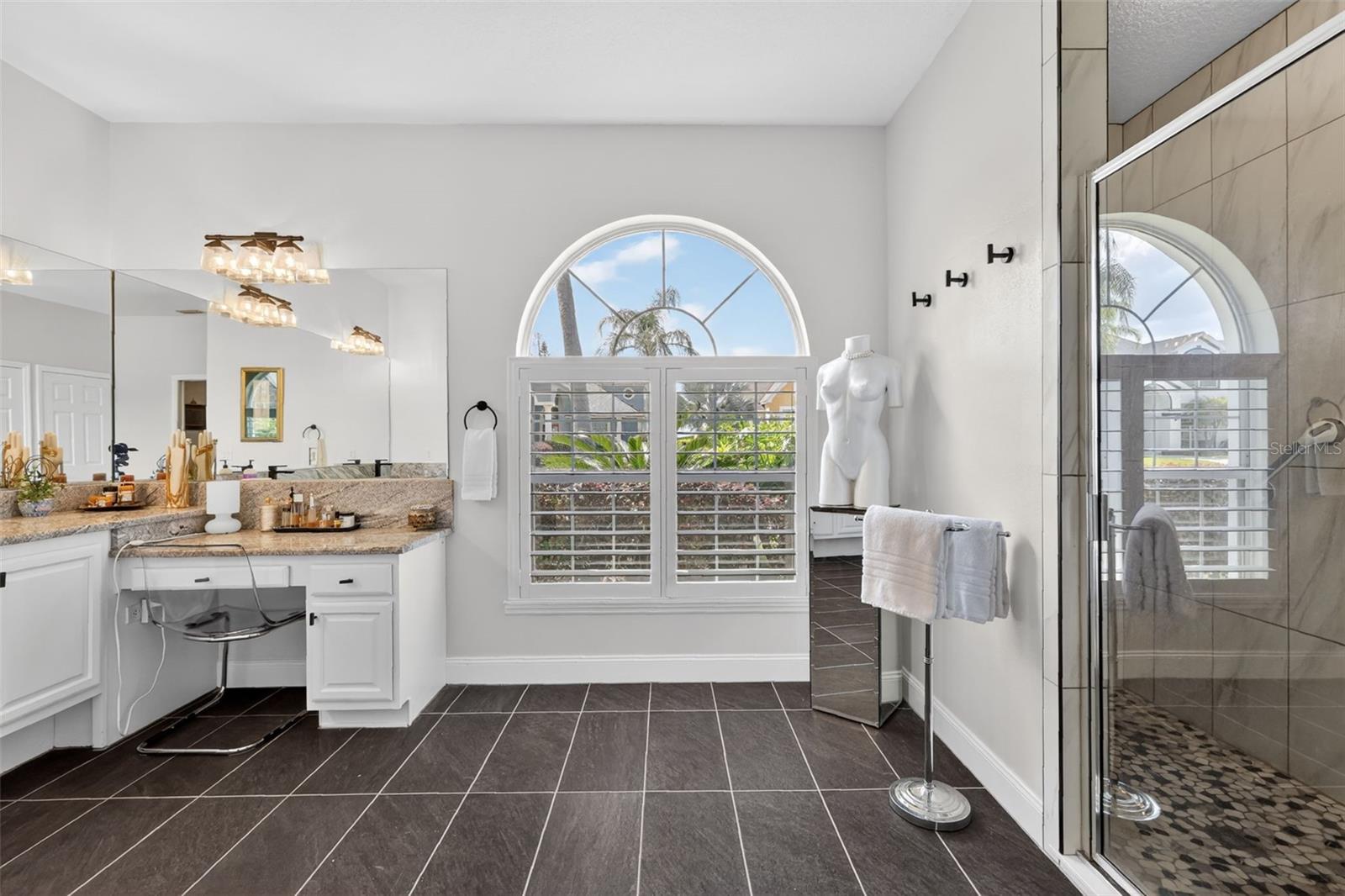 MOUNT DORA COUNTRY CLUB MOUNT DORA UNIT 02 - Residential