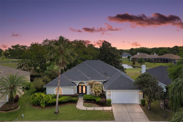 1760 EDGEWATER DR, MOUNT DORA, FL 32757 - Image 6e8c607ea16651491d9043bd1fecee4e/3231665601
