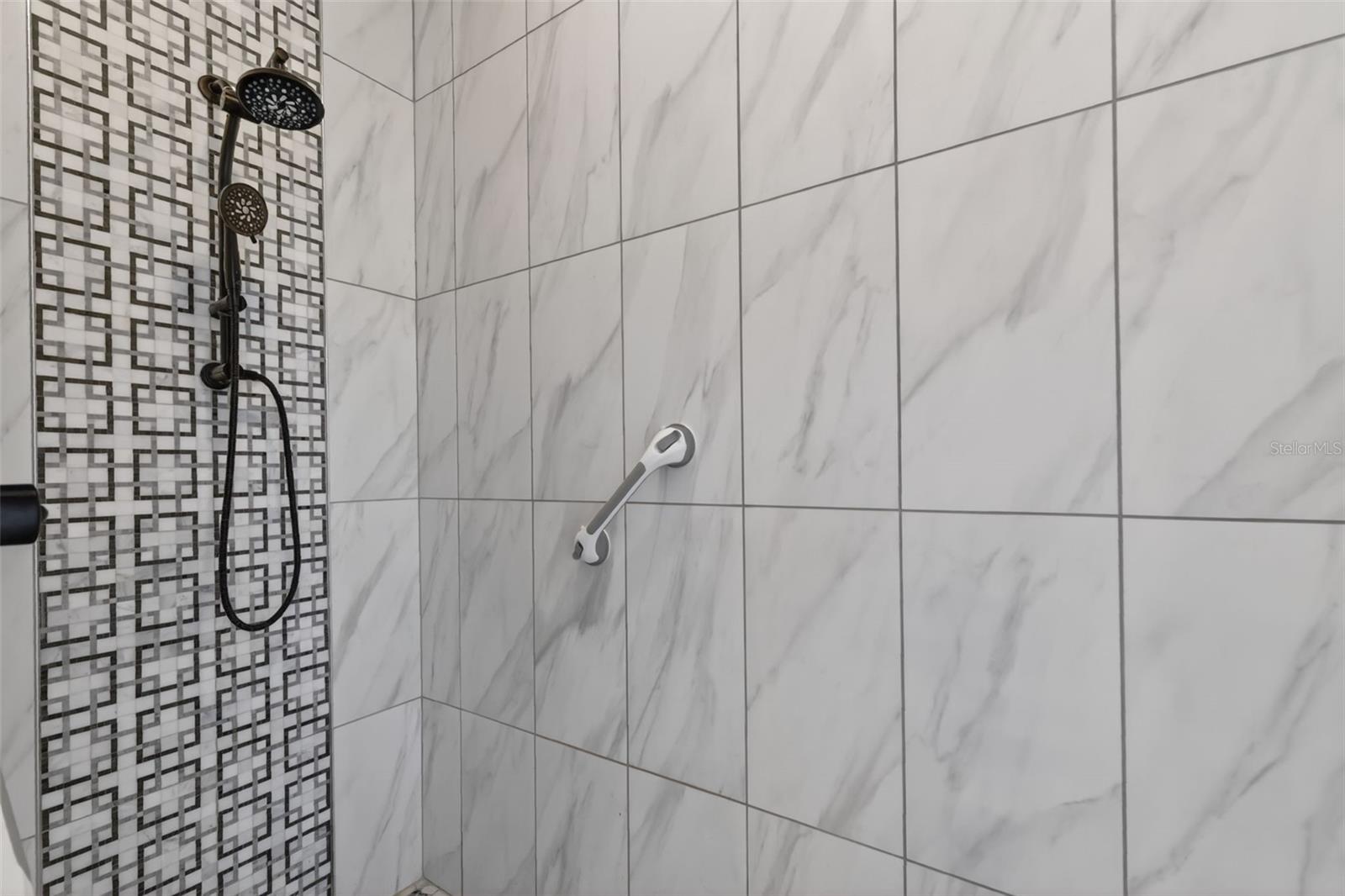 MOUNT DORA COUNTRY CLUB MOUNT DORA UNIT 02 - Residential