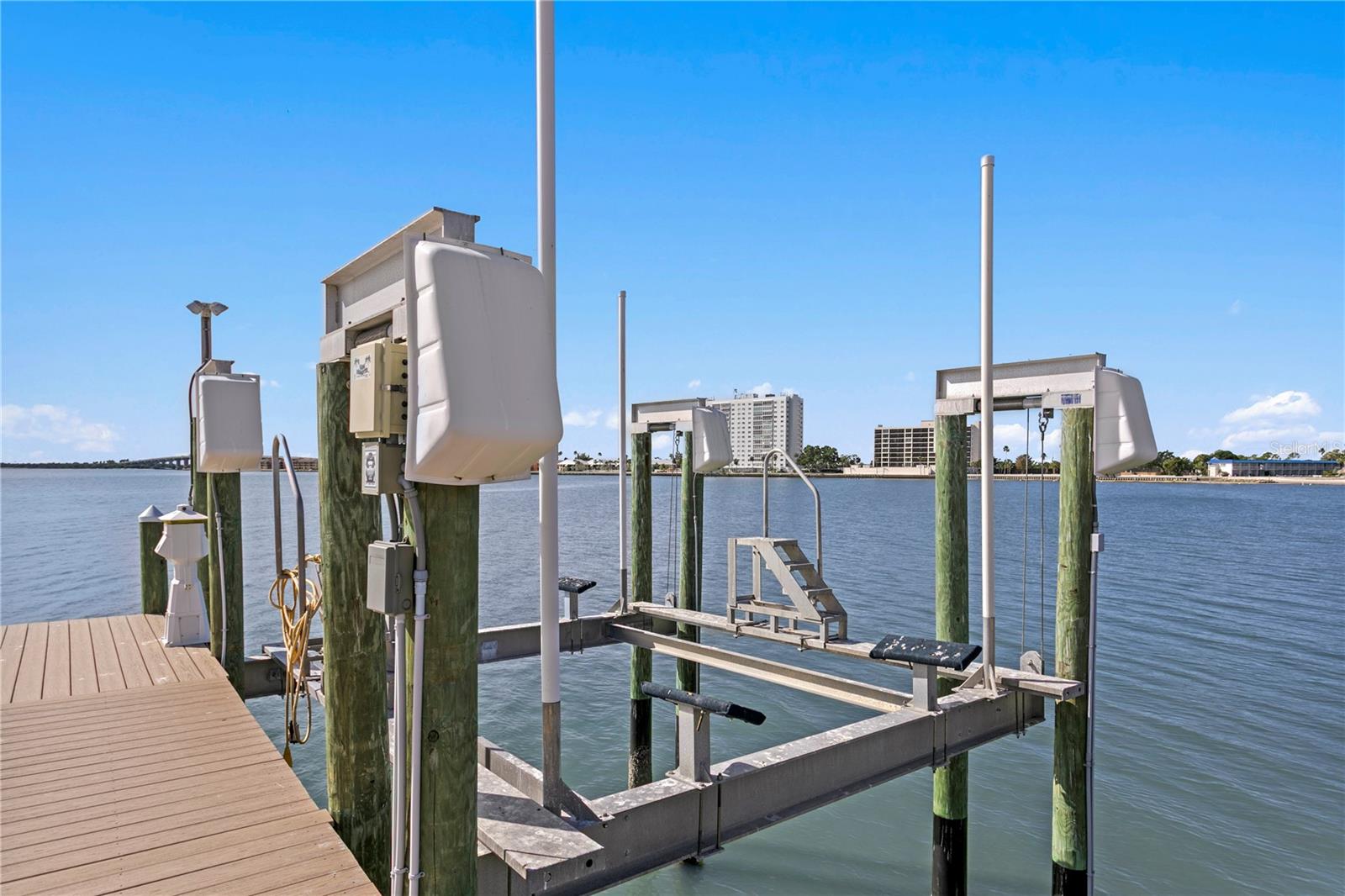 MAXIMO POINT ADD BLK 3 REP - Residential