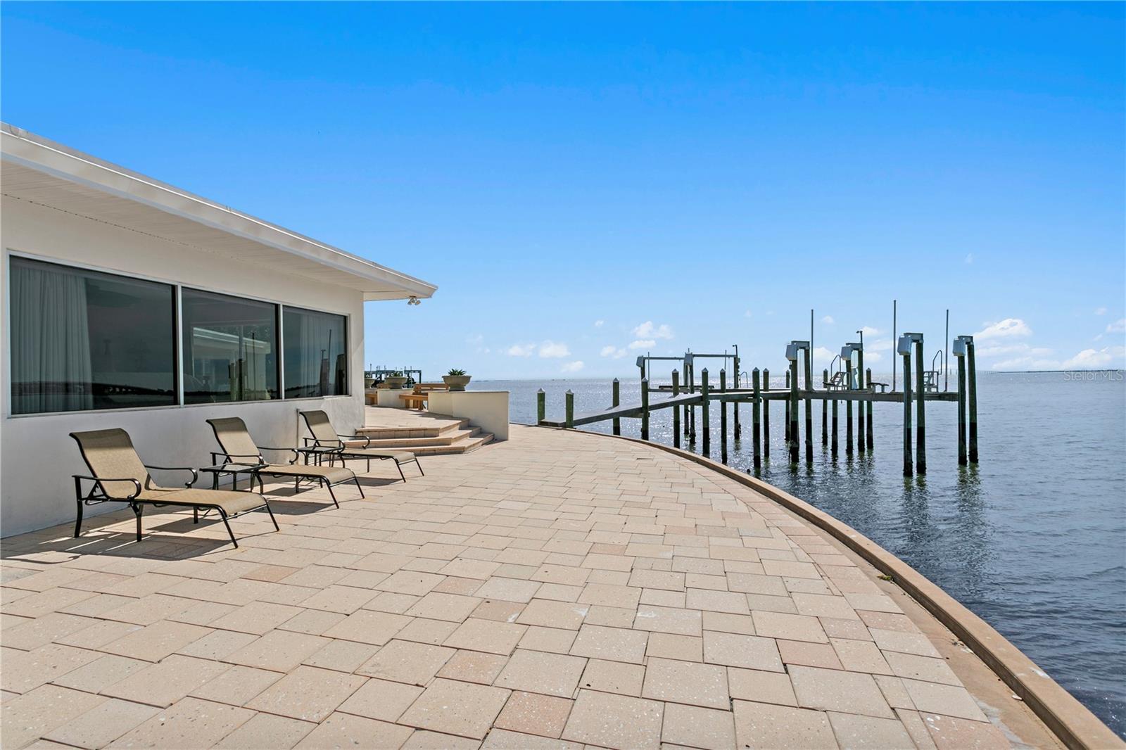 MAXIMO POINT ADD BLK 3 REP - Residential