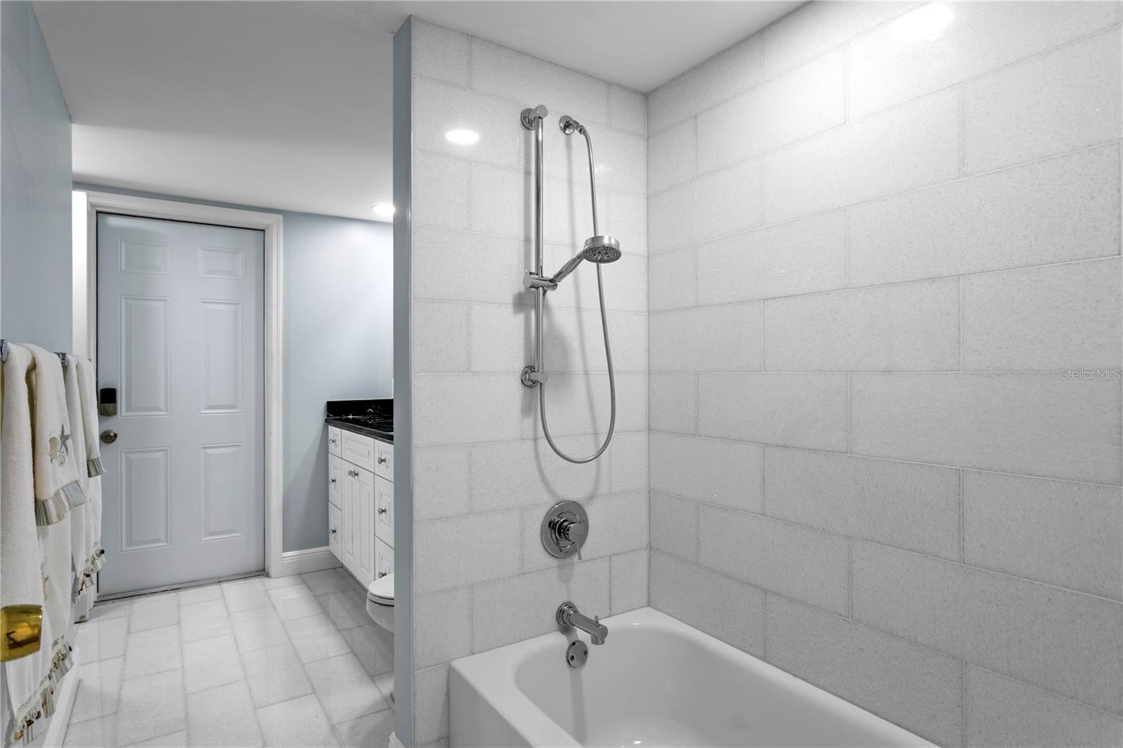 MAXIMO POINT ADD BLK 3 REP - Residential