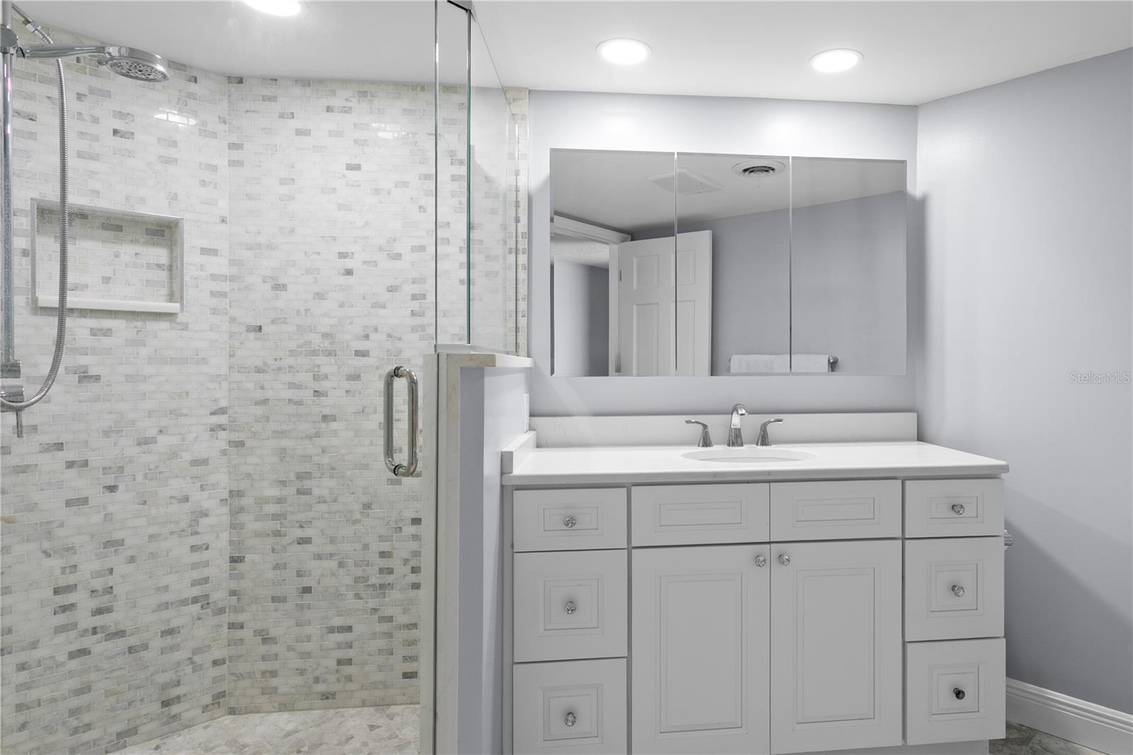 MAXIMO POINT ADD BLK 3 REP - Residential