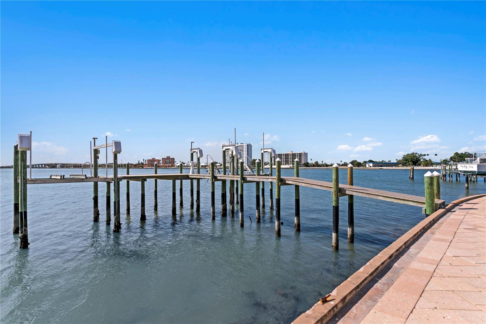 MAXIMO POINT ADD BLK 3 REP - Residential