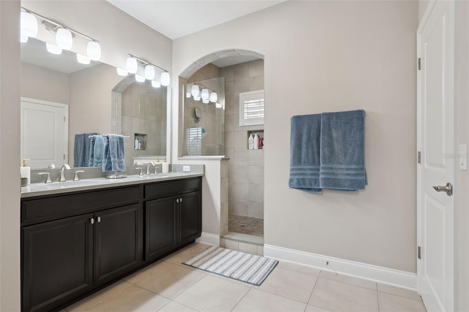 SPRING LAKE - Residential