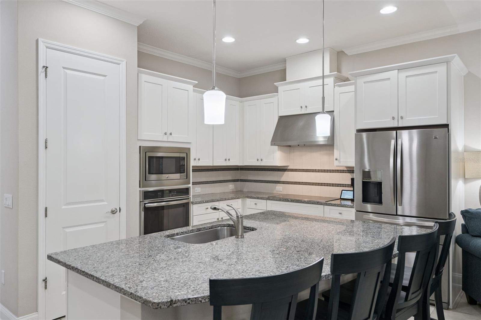 SPRING LAKE - Residential