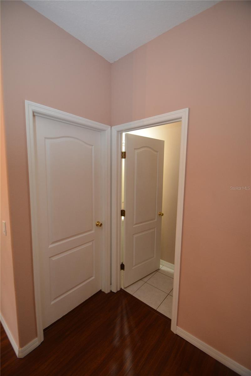 SEMINOLE WOODS - Residential Lease