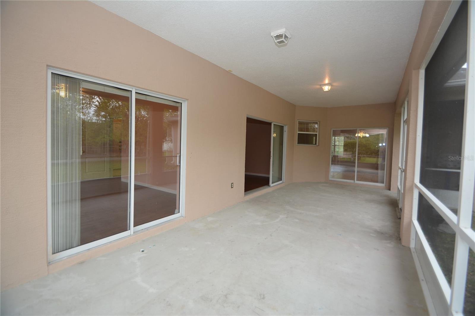 SEMINOLE WOODS - Residential Lease