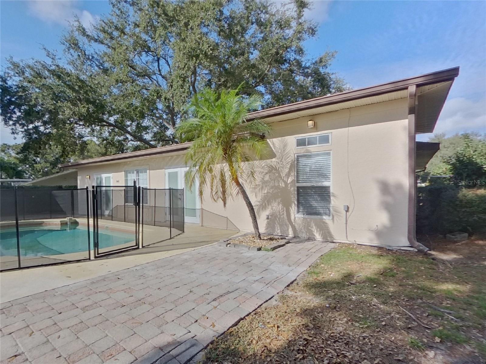 CLUBHOUSE ESTATES OF COUNTRYSIDE - Residential Lease