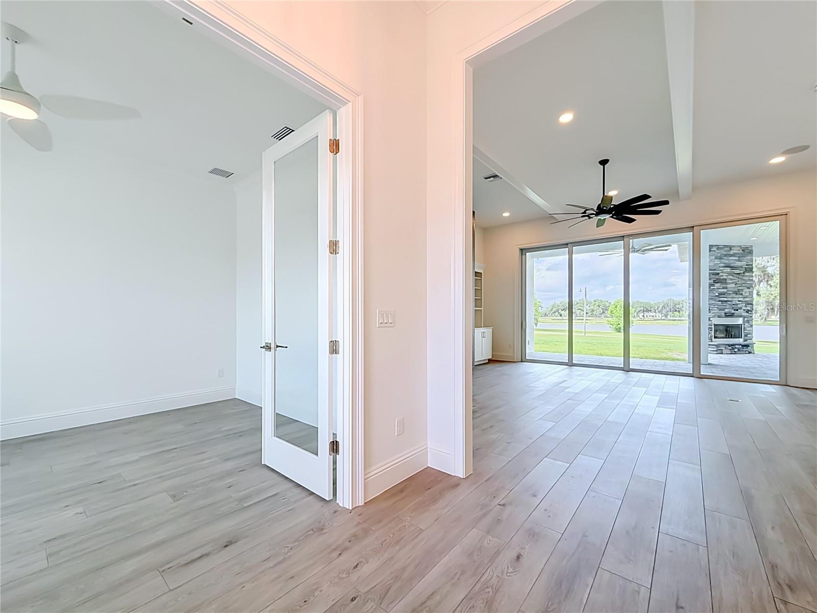 SILVERLEAF HILLS - Residential