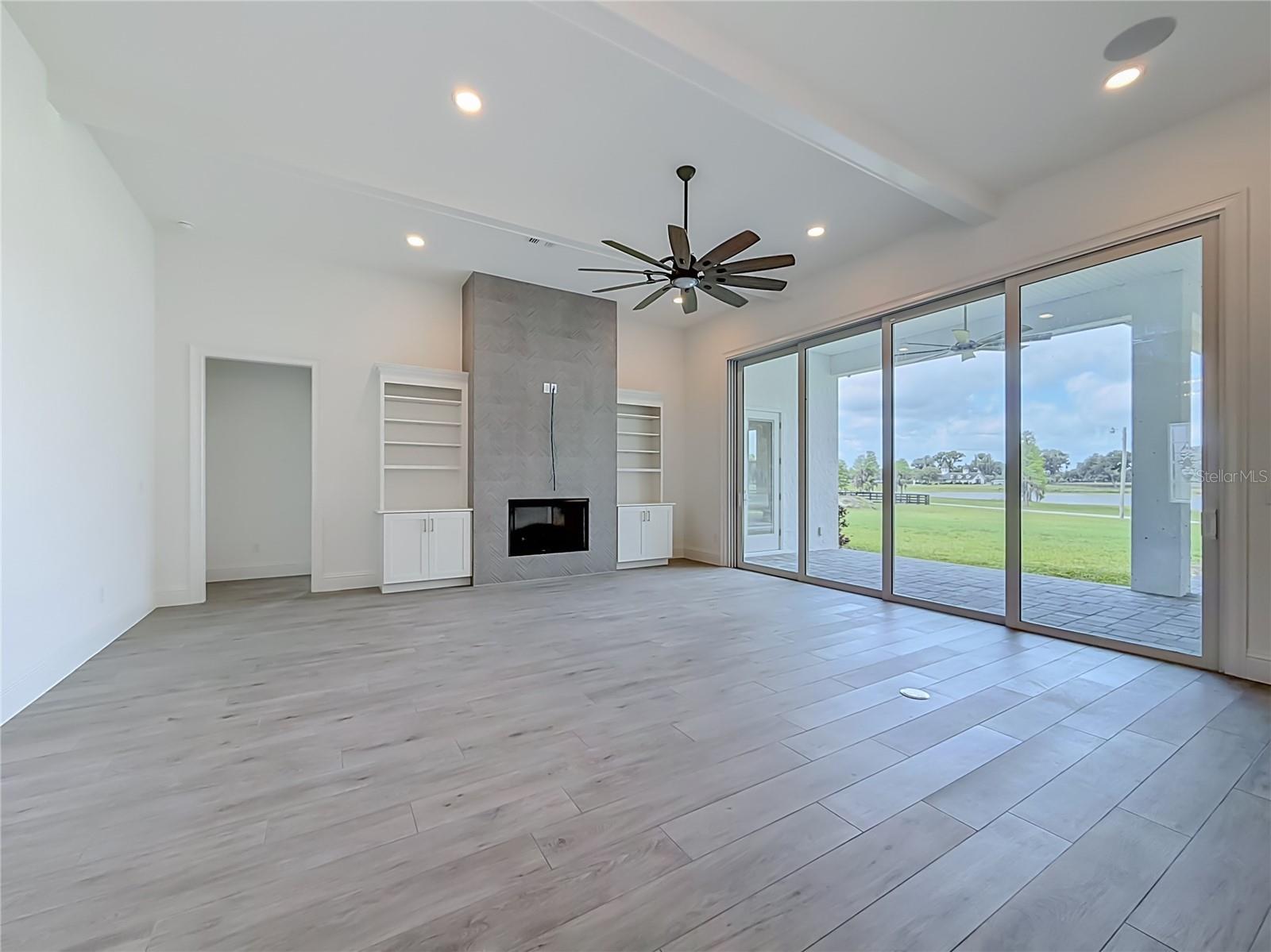 SILVERLEAF HILLS - Residential