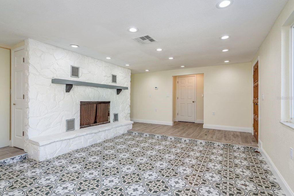 Photo of 13816 Celida Avenue, Hudson, FL 34667 (MLS # TB8467912)