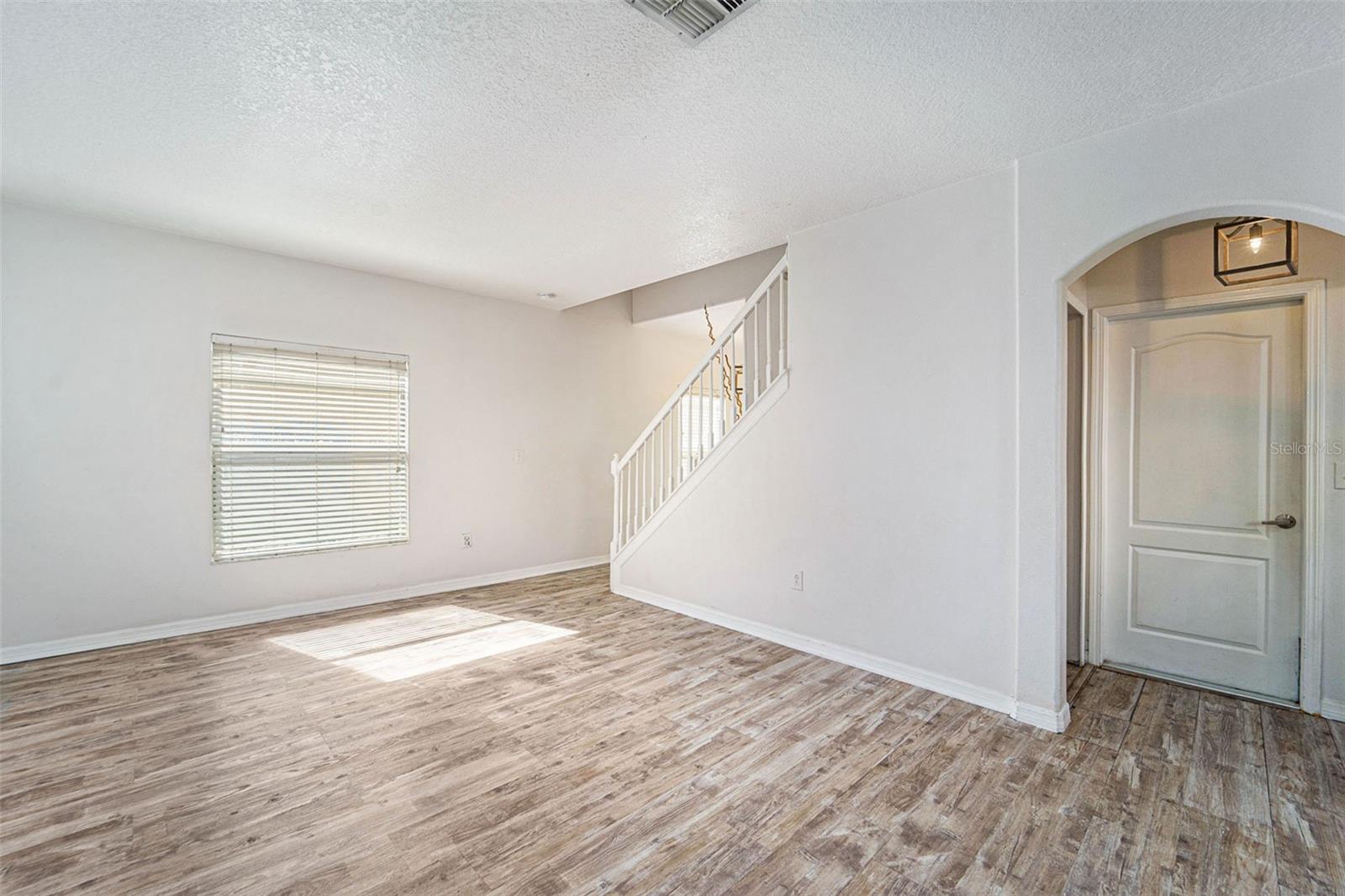 1421 TAHOE SPRINGS COURT