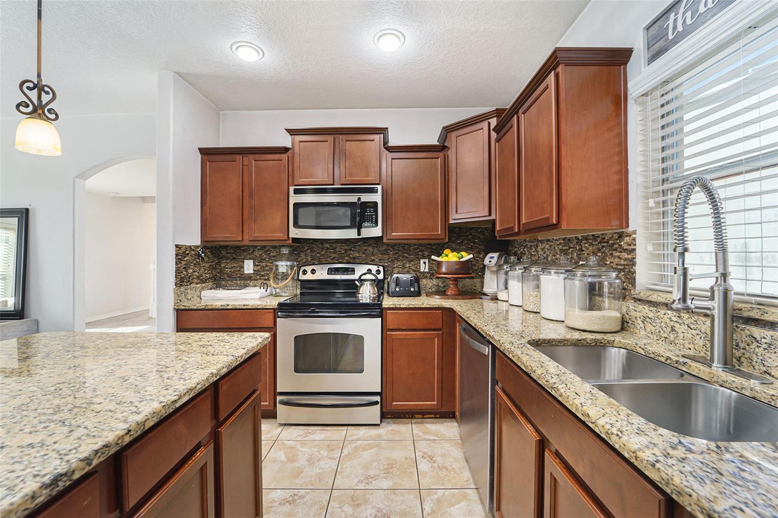 BAHIA LAKES PH 1 - Residential