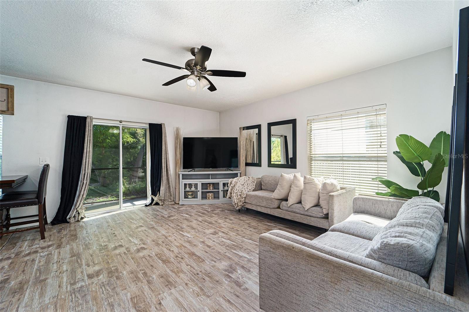 BAHIA LAKES PH 1 - Residential