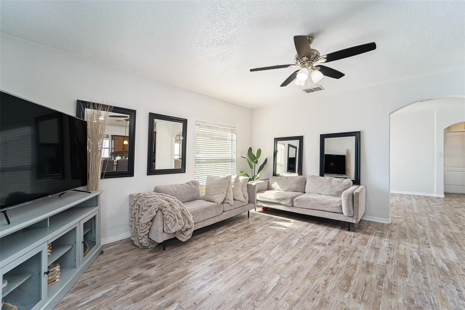 BAHIA LAKES PH 1 - Residential