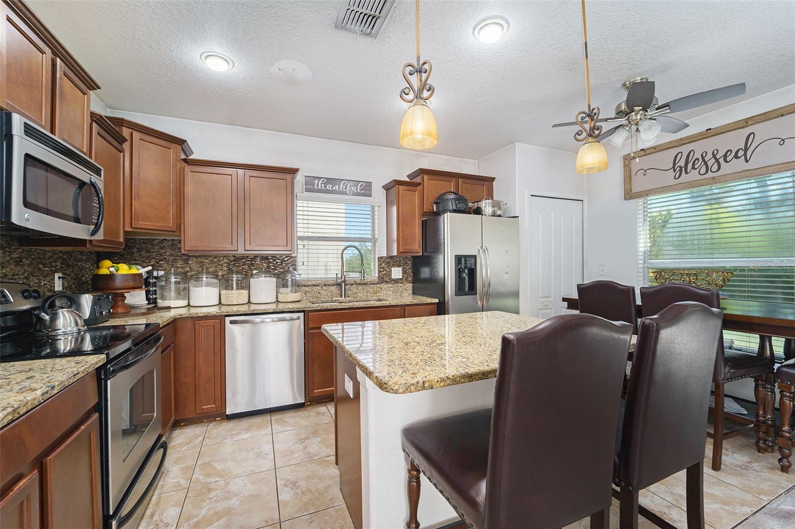 BAHIA LAKES PH 1 - Residential