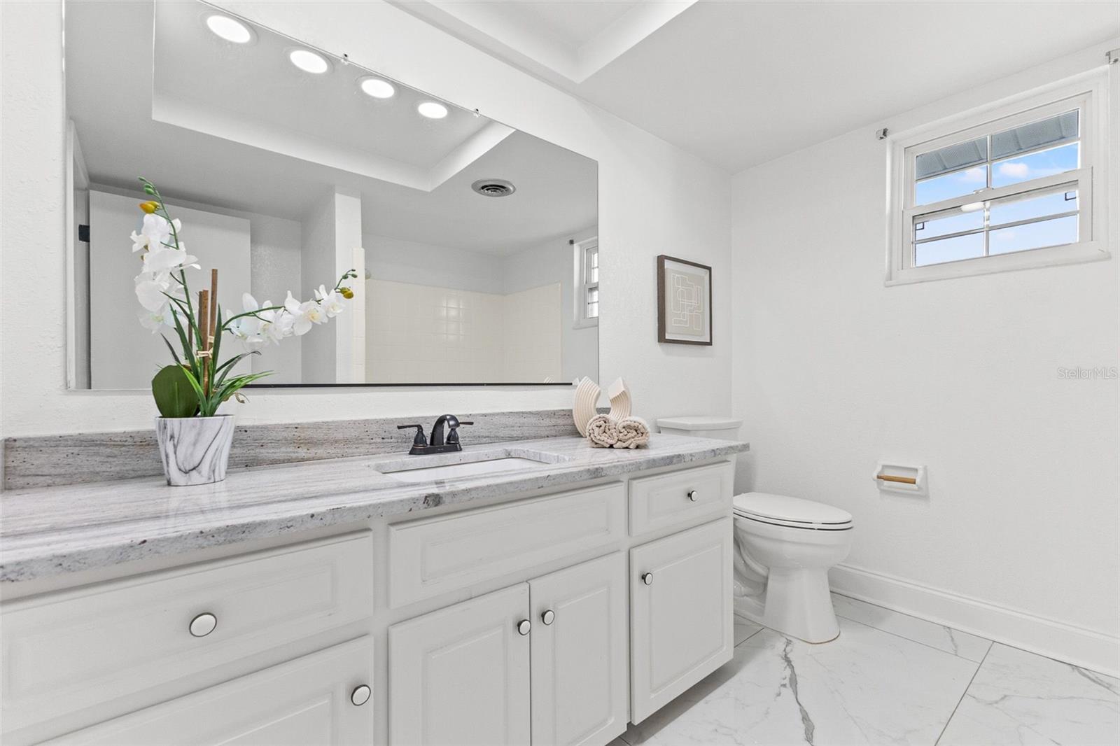 PATRICIAN POINT - Residential Lease