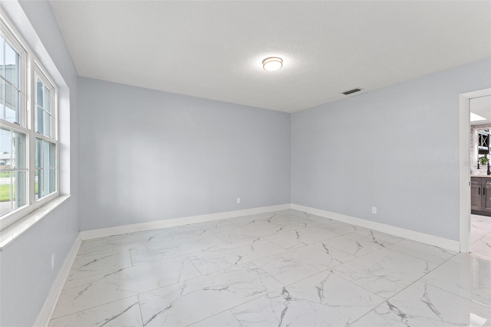 PATRICIAN POINT - Residential Lease