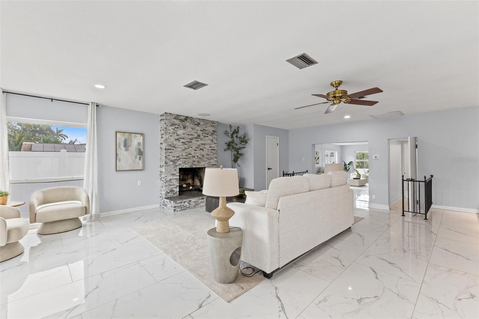 PATRICIAN POINT - Residential Lease